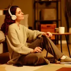 Ambient i muzyka meditacyjna - jakie składniki decydują o klimacie?