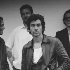 Arctic Monkeys - nadchodząca trasa koncertowa w 2025 roku