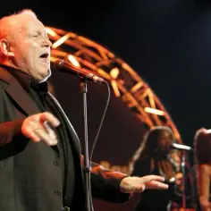 Joe Cocker odszedł, ale jego muzyka żyje wiecznie. Poznaj 8 kultowych przebojów artysty