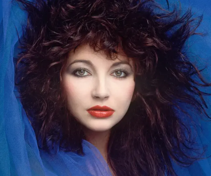 Niezwykła angielska piosenkarka Kate Bush - jej historia i osiągnięcia